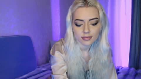 Snapshot of maryvi chatting on April 2026 01:26:01 AM MaryVi online show from April 2026 01:26:01 AM