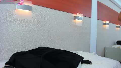 Snapshot of maryy_campbell chatting on December 2024 03:55:01 PM maryy campbell online show from December 2024 03:55:01 PM