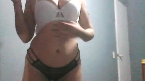 maryyjanne68 online show from June 2026 11:02:01 PM