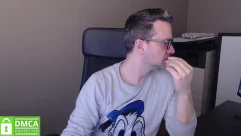 Snapshot of maschiodavide89 chatting on February 2026 07:46:01 AM David online show from February 2026 07:46:01 AM