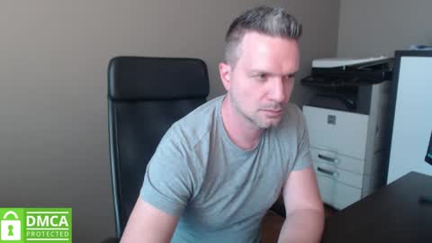 Snapshot of maschiodavide89 chatting on May 2026 11:49:01 AM David online show from May 2026 11:49:01 AM