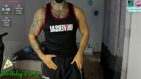 Snapshot of masculineguy69 chatting on November 2025 07:11:02 AM masculineguy69 online show from November 2025 07:11:02 AM