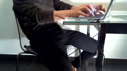 Mask07 online show from December 2024 05:22:02 PM