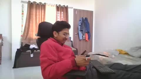 Snapshot of maskboyz2003 chatting on January 2025 04:28:02 AM maskboyz2003 online show from January 2025 04:28:02 AM