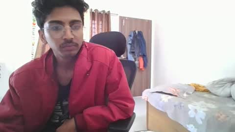 Snapshot of maskboyz2003 chatting on January 2025 07:30:01 AM maskboyz2003 online show from January 2025 07:30:01 AM