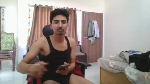 Snapshot of maskboyz2003 chatting on January 2025 10:07:02 AM maskboyz2003 online show from January 2025 10:07:02 AM