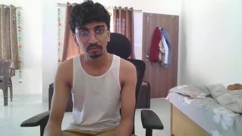 Snapshot of maskboyz2003 chatting on February 2025 04:53:02 AM maskboyz2003 online show from February 2025 04:53:02 AM