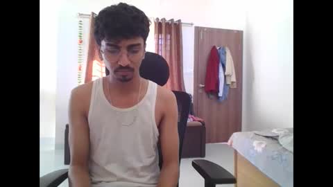 Snapshot of maskboyz2003 chatting on February 2025 04:20:01 AM maskboyz2003 online show from February 2025 04:20:01 AM