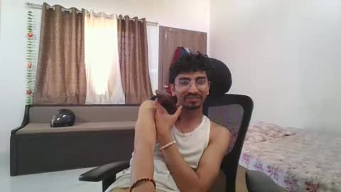 Snapshot of maskboyz2003 chatting on February 2025 10:56:02 AM maskboyz2003 online show from February 2025 10:56:02 AM