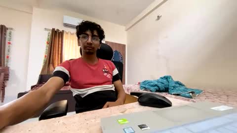 Snapshot of maskboyz2003 chatting on September 2025 03:19:02 AM maskboyz2003 online show from September 2025 03:19:02 AM