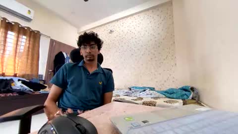 Snapshot of maskboyz2003 chatting on October 2025 03:58:02 AM maskboyz2003 online show from October 2025 03:58:02 AM