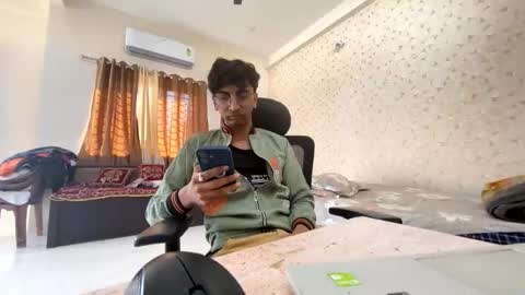 Snapshot of maskboyz2003 chatting on November 2025 03:27:01 AM maskboyz2003 online show from November 2025 03:27:01 AM