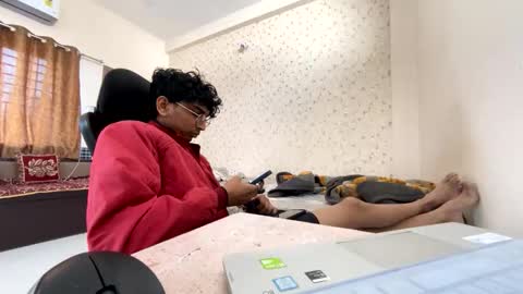 Snapshot of maskboyz2003 chatting on November 2025 05:38:01 AM maskboyz2003 online show from November 2025 05:38:01 AM