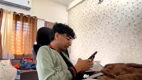 Snapshot of maskboyz2003 chatting on November 2025 03:54:01 AM maskboyz2003 online show from November 2025 03:54:01 AM