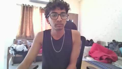 Snapshot of maskboyz2004 chatting on February 2026 05:12:02 AM Mask Boy online show from February 2026 05:12:02 AM