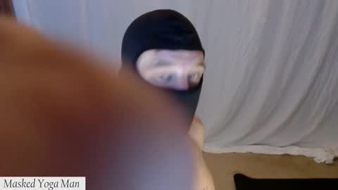 maskedyogaman online show from March 2026 03:47:01 AM