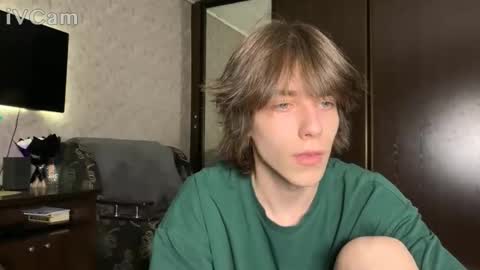 Snapshot of masonsilver_ chatting on April 2026 04:15:02 PM masonsilver_ online show from April 2026 04:15:02 PM