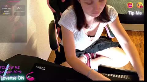 Snapshot of massageofyourlife chatting on January 2025 07:37:01 PM Queeny Kathy Online at 2030 MEZ Sunday Wednesday online show from January 2025 07:37:01 PM