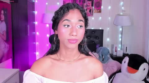 Snapshot of massielhot chatting on April 2026 04:48:02 PM massielhot online show from April 2026 04:48:02 PM