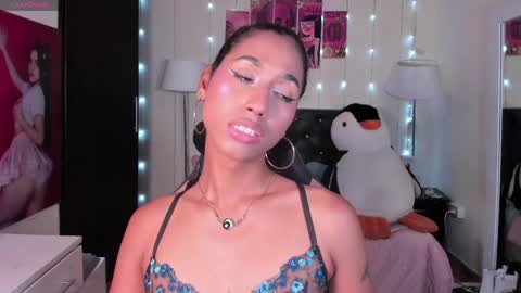 Snapshot of massielhot chatting on April 2026 08:09:02 PM massielhot online show from April 2026 08:09:02 PM