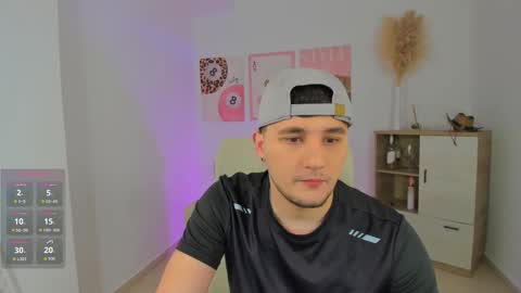 Massimo online show from February 2026 02:21:01 AM