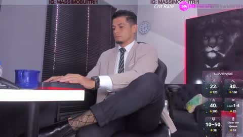 I am Massimo online show from January 2025 01:25:02 PM