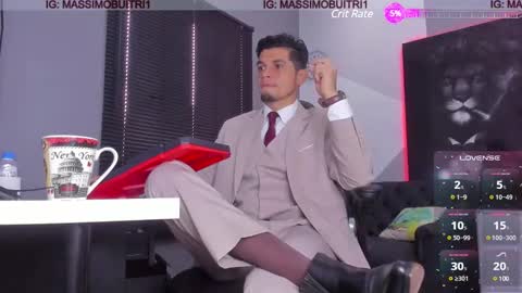 I am Massimo online show from February 2025 02:57:01 PM