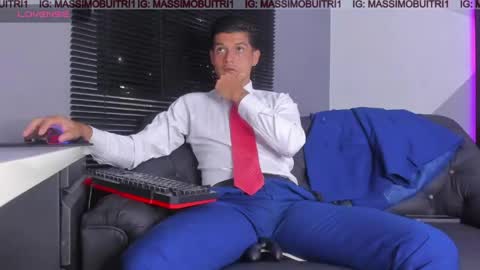 Snapshot of massimo_g chatting on May 2026 11:44:02 PM I am Massimo online show from May 2026 11:44:02 PM