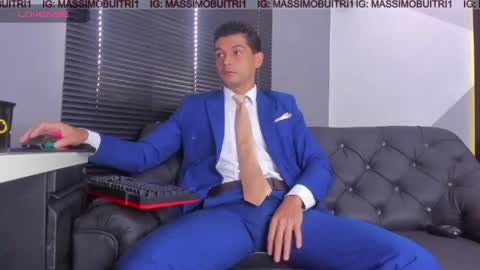 Snapshot of massimo_g chatting on May 2026 12:24:01 PM I am Massimo online show from May 2026 12:24:01 PM