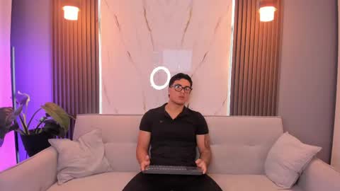 Snapshot of massimo_ross chatting on April 2026 10:16:02 AM massimo_ross online show from April 2026 10:16:02 AM