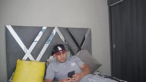 massimo_vidal online show from September 2025 01:34:02 PM