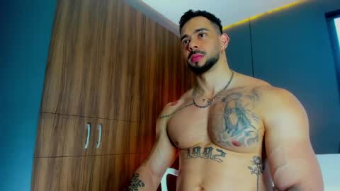 massimo online show from April 2026 04:45:02 PM