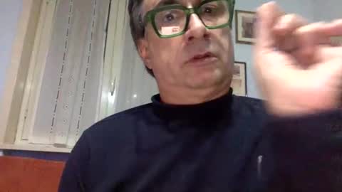 Snapshot of massimoxsempre chatting on December 2024 06:44:01 AM massimoxsempre online show from December 2024 06:44:01 AM