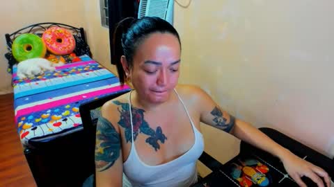 Snapshot of massivecockcum chatting on March 2026 03:18:01 PM kimmy online show from March 2026 03:18:01 PM