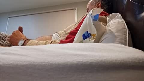 Snapshot of master398 chatting on October 2025 12:51:01 PM Erix online show from October 2025 12:51:01 PM