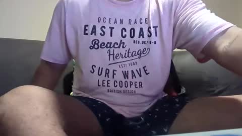 Snapshot of master_leoo chatting on November 2025 01:00:01 PM master_leoo online show from November 2025 01:00:01 PM