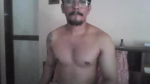 Snapshot of master_leoo chatting on December 2025 05:57:01 AM master_leoo online show from December 2025 05:57:01 AM