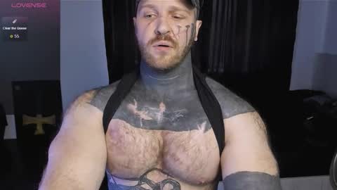 Snapshot of master_oil chatting on October 2025 01:50:01 PM Huge Alex online show from October 2025 01:50:01 PM