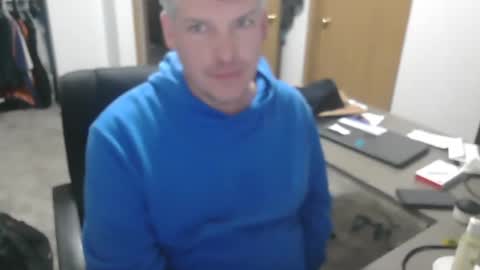 Snapshot of master_thorn chatting on January 2025 02:43:02 AM Master Thorn online show from January 2025 02:43:02 AM