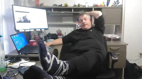 Snapshot of master_thorn chatting on January 2025 02:53:01 PM Master Thorn online show from January 2025 02:53:01 PM