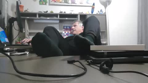 Snapshot of master_thorn chatting on January 2025 02:27:02 AM Master Thorn online show from January 2025 02:27:02 AM