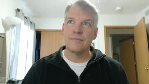 Snapshot of master_thorn chatting on April 2026 05:24:01 PM Master Thorn online show from April 2026 05:24:01 PM