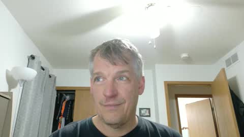 Snapshot of master_thorn chatting on April 2026 03:11:02 AM Master Thorn online show from April 2026 03:11:02 AM