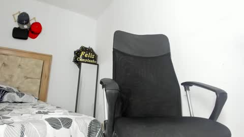 Snapshot of masteralda09 chatting on September 2025 09:04:02 PM Alpha junior online show from September 2025 09:04:02 PM