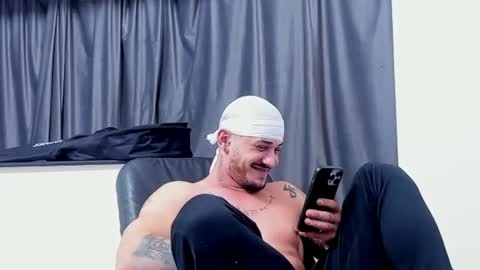 masterchris12 online show from December 2024 01:46:01 AM