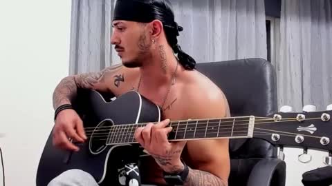 masterchris12 online show from December 2024 03:42:01 AM