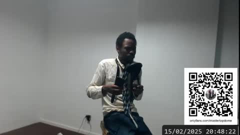 Snapshot of masterdomfuck chatting on February 2025 11:47:02 PM Masterdomfuck online show from February 2025 11:47:02 PM