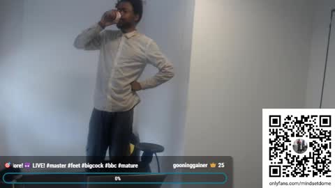 Snapshot of masterdomfuck chatting on November 2025 01:46:01 PM Masterdomfuck online show from November 2025 01:46:01 PM