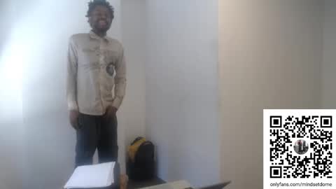 Snapshot of masterdomfuck chatting on November 2025 03:12:01 PM Masterdomfuck online show from November 2025 03:12:01 PM