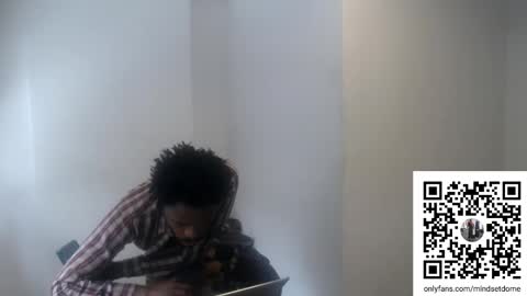 Snapshot of masterdomfuck chatting on November 2025 03:12:02 PM Masterdomfuck online show from November 2025 03:12:02 PM